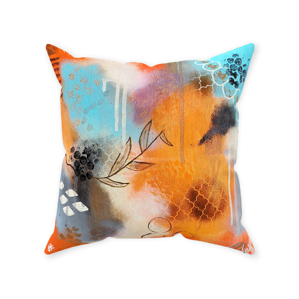 InTu005 Throw Pillows